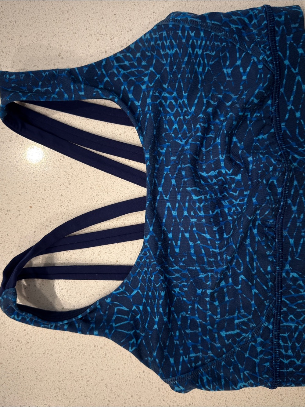 Lululemon Energy Bra (Exhale) in Samba Snake Kayak Blue Hero Blue Size 6 - Picture 7 of 10